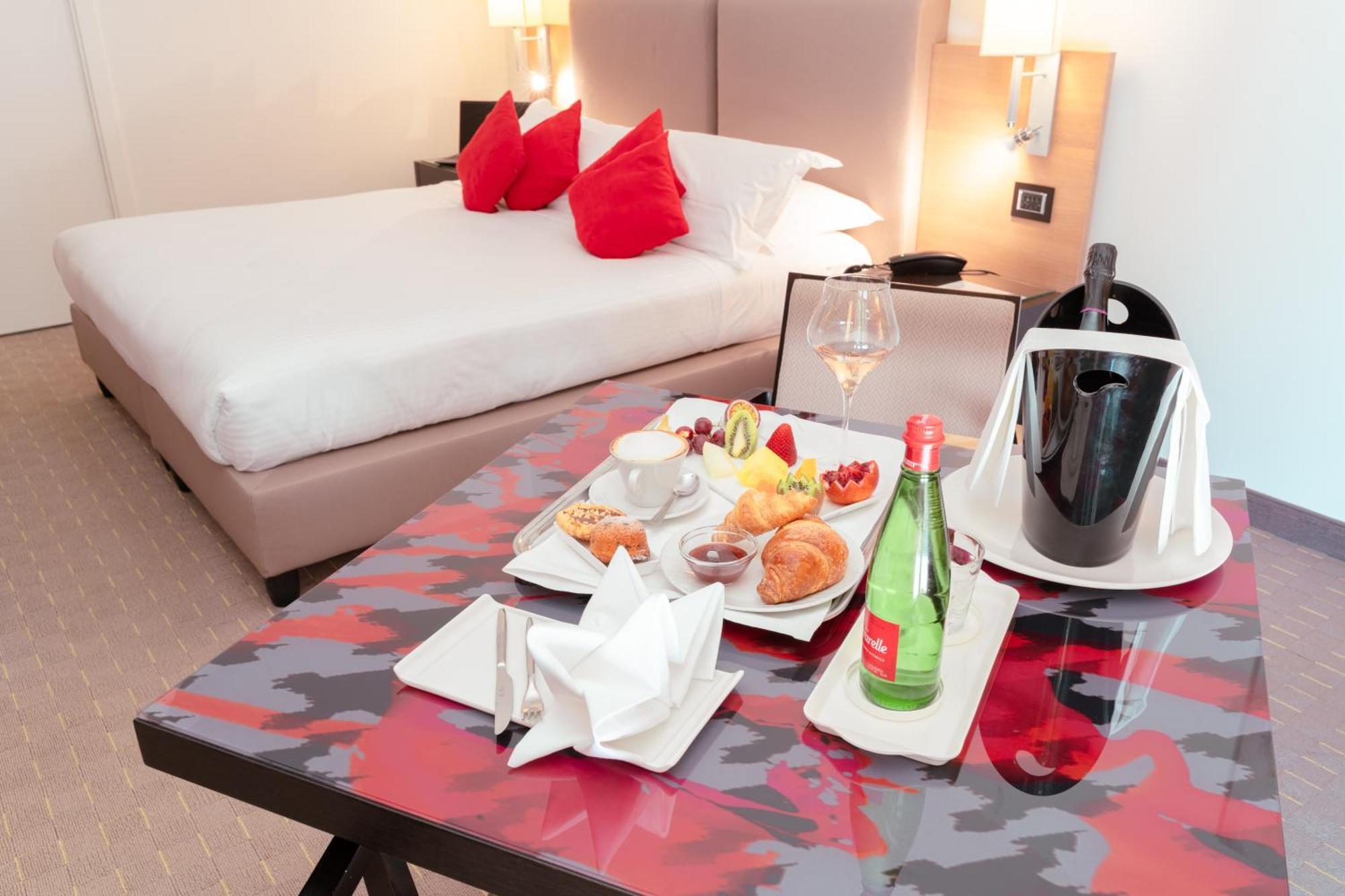 Ariha Hotel 科森扎 外观 照片